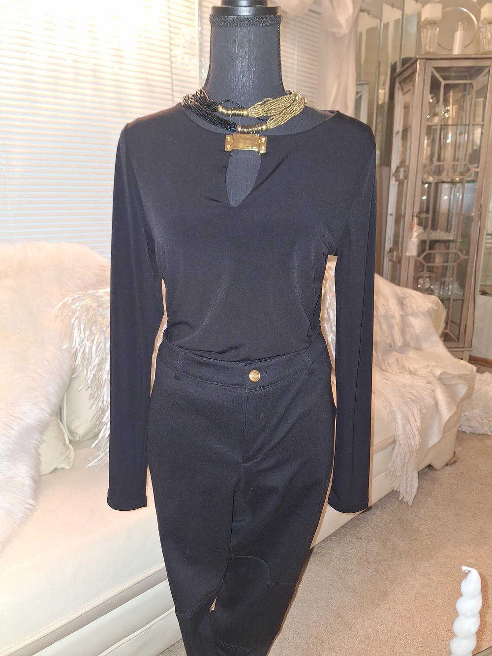 Michael KORS Elegant Black Long-Sleeve Top and Pants Set
